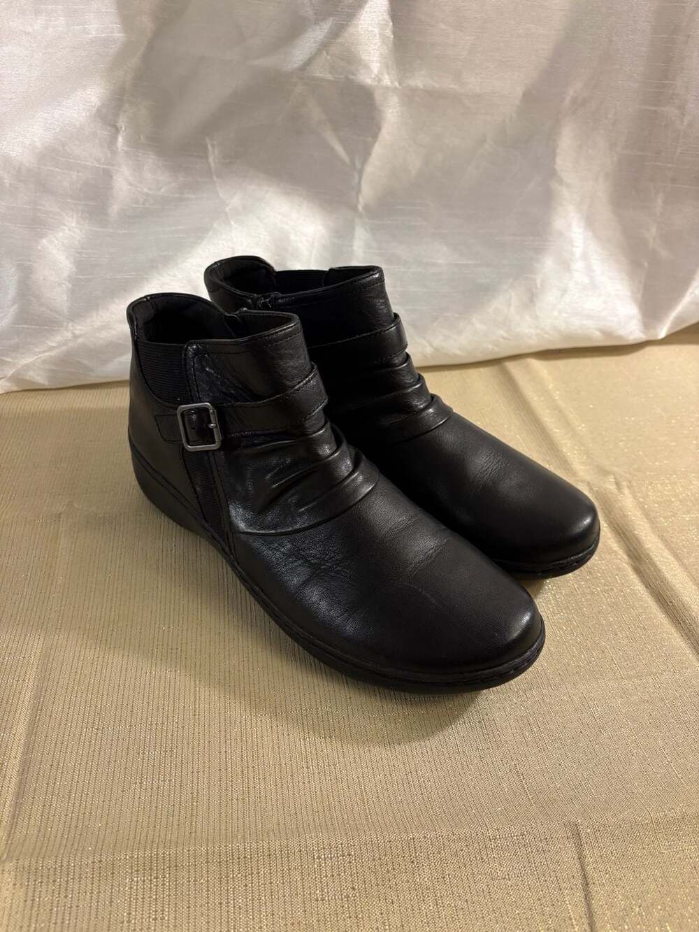 Clarks Women's Cora Rouched Black Leather Ankle Boots